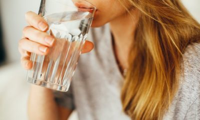 20 Amazing Health Benefits of Drinking More Water