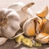 10 Amazing Science-backed Health Benefits of Garlic